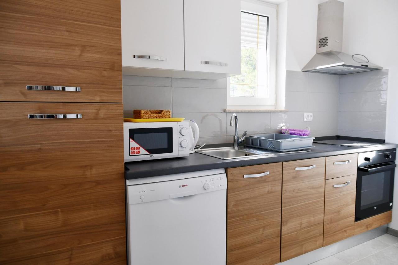 Banjol Apartments Novotny מראה חיצוני תמונה